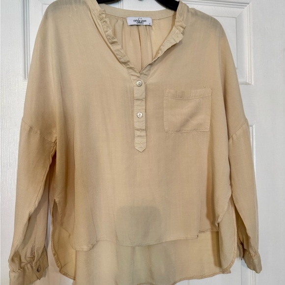 Carly Jean (CJLA) cream linen blouse - Picture 1 of 4